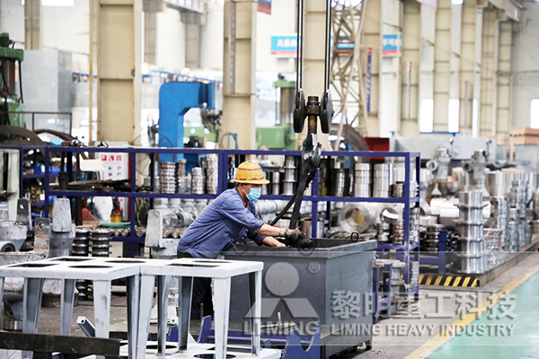 車間全天候封閉管控，生產(chǎn)發(fā)貨不能停1